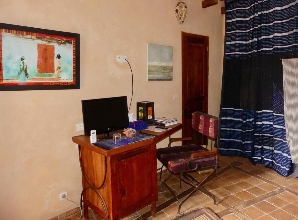 Hotel Jamm-La Paix à Dar Tout Extérieur photo