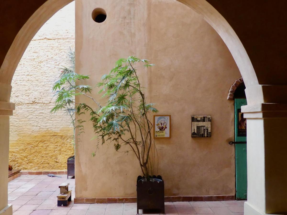 Hotel Jamm-La Paix à Dar Tout Extérieur photo