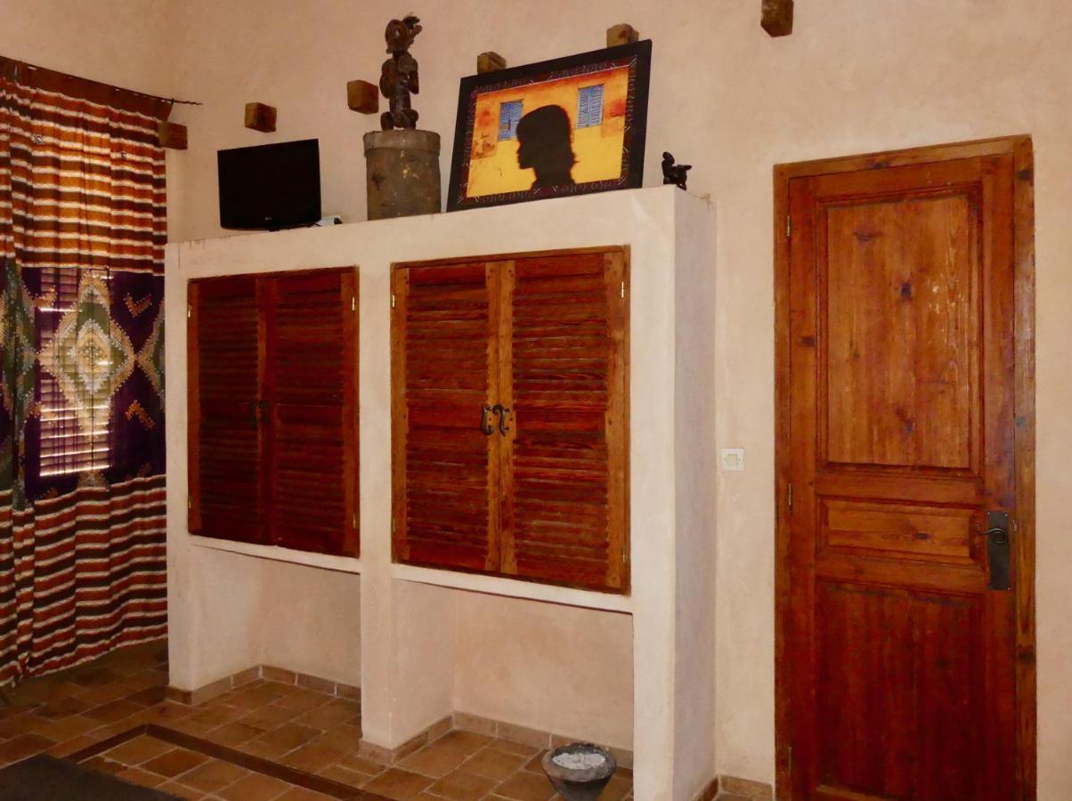 Hotel Jamm-La Paix à Dar Tout Extérieur photo